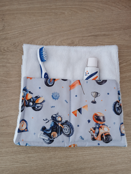 Nos pochettes à brosse à dents enfant