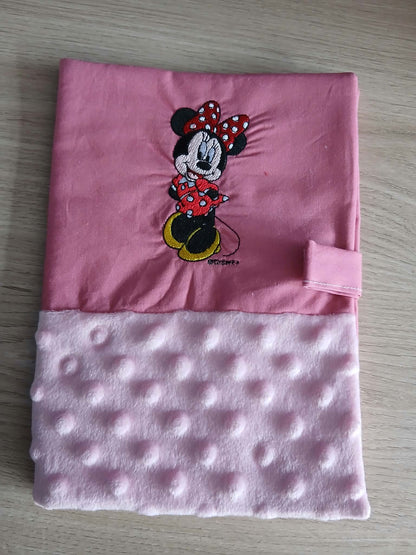 Protège carnet de santé brodé